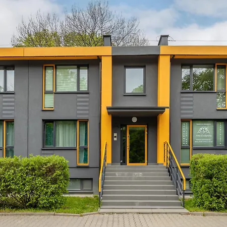 Beautiful Near Mokotow Field By Renters Apartment Warsaw